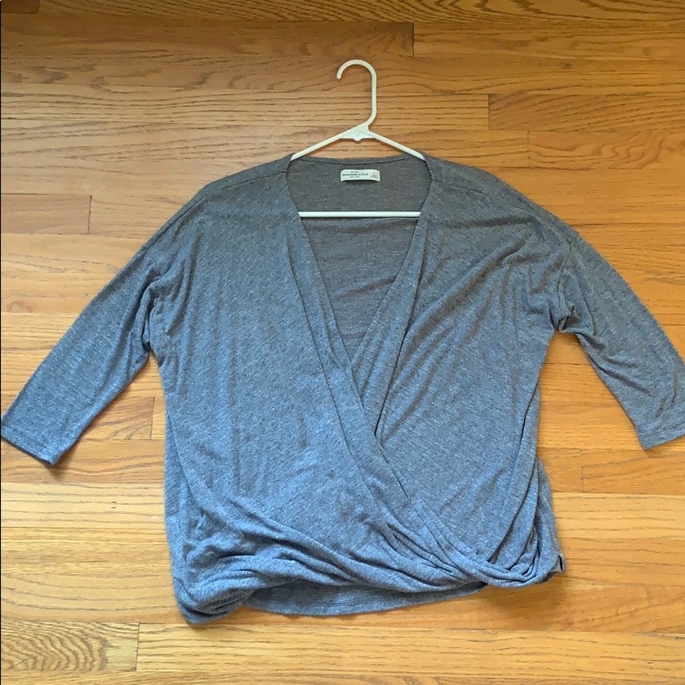 abercrombie gray shirt